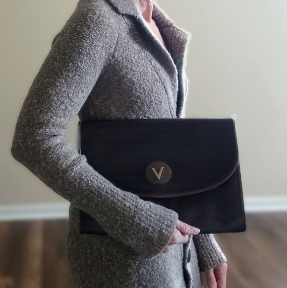 MARIO VALENTINO LEATHER & PVC CLUTCH - Picture 2 of 13